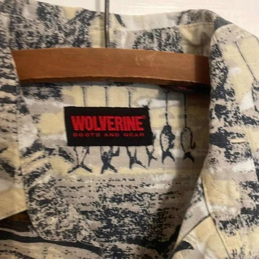 Wolverine heavy weight 100% cotton button‎ down shirt, feels unworn/washed